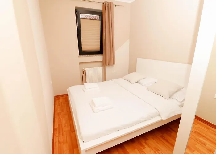 Lu With Free Parking Κόπερ