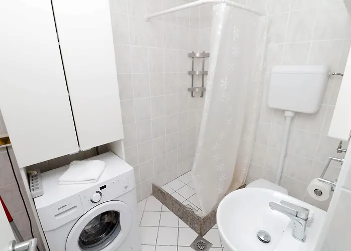 Lu With Free Parking * Κόπερ